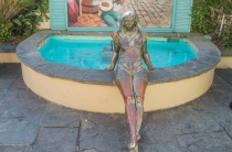 Statue behind Cafe du Monde - New Orleans